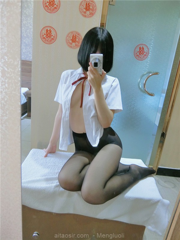 【粉嫩推薦】一隻肉醬阿之黑絲制服（45P/4V/122MB） COSPLAY-第5張