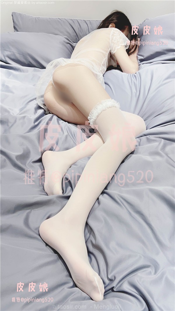 【粉嫩推薦】福利姬@又又醬@皮皮娘之護士服 (22P/50MB) COSPLAY-第2張