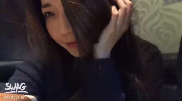 台湾SWAG『Ladyyuan』KTV首次狂战粉丝  露脸全裸 精液涂抹E奶巨乳