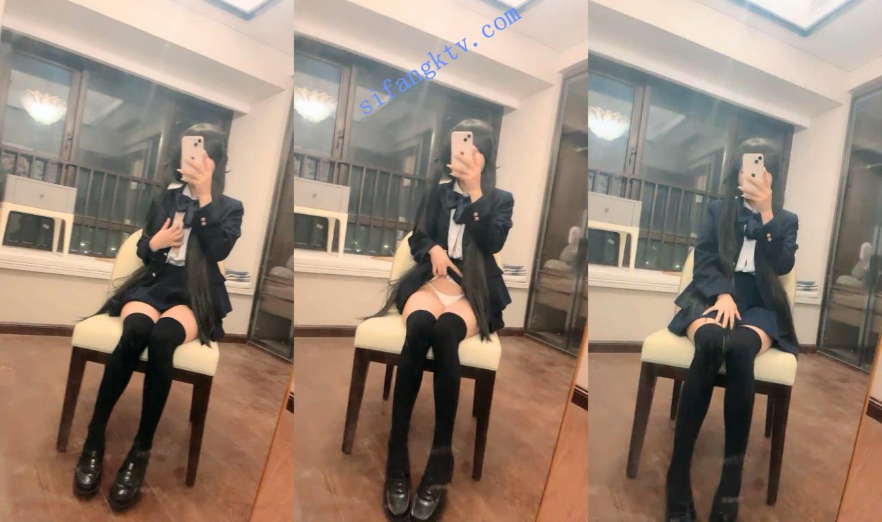 ₩ 白白白羊 3/2!18岁稚气美女!制服诱惑!道具插逼超挑逗! 图 01