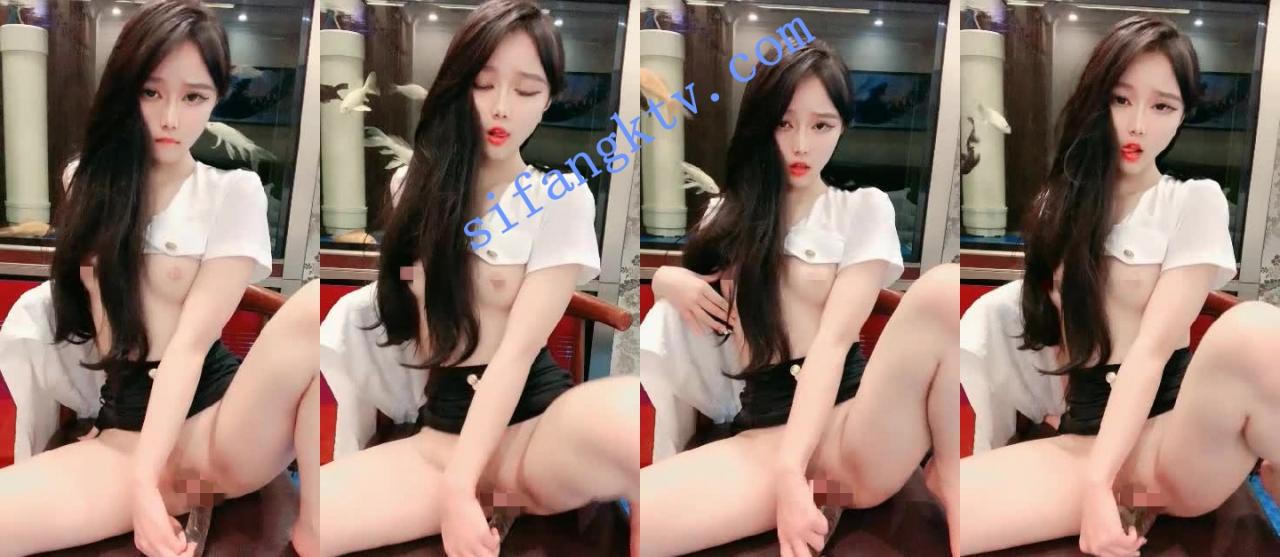 ⚡大一学妹~甜心宝贝~ 莫妮卡 自慰的样子太让人兴奋了! 图 05