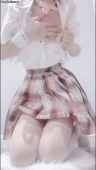 推特 cuteli/占星猫 极品福利姬 JK制服 紫薇高潮 潮吹狂喷 图 01