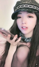 ██新品,新人下海 迷露啦 18岁小仙女直播间道具自慰秀 图 06