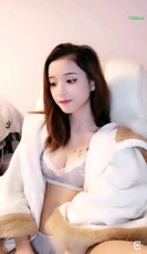 ██新品,新人下海 迷露啦 18岁小仙女直播间道具自慰秀 图 11