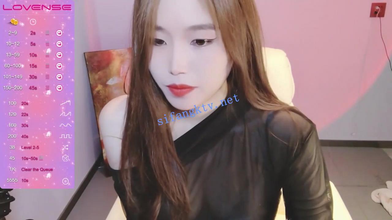 ❤❤❤超漂亮,震惊平台~ miiissuli 首次大尺度,土豪狂刷 图 01