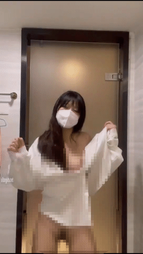 推特网红 懒懒睡不醒 六金 奈奈 小温雾里行凶 萌妹动感裸舞 图 08