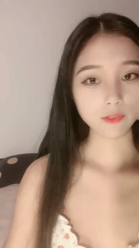 ❤♡美到爆~很甜美~ 大学生宝贝儿 骚舞~揉穴自慰~好爽啊 图 02