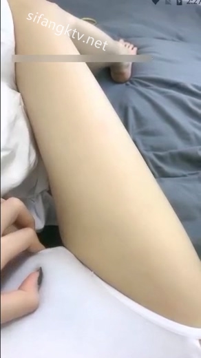七彩套路大绿播-偷藏猫 早期绝版情趣内衣漏奶揉B秀~ 图 10