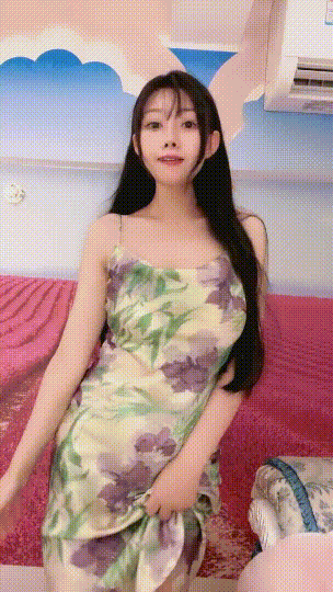 ⭐极品御姐~明星颜值~宛如精灵 奈奈奈奈美慧 骚舞扣屁眼 图 01