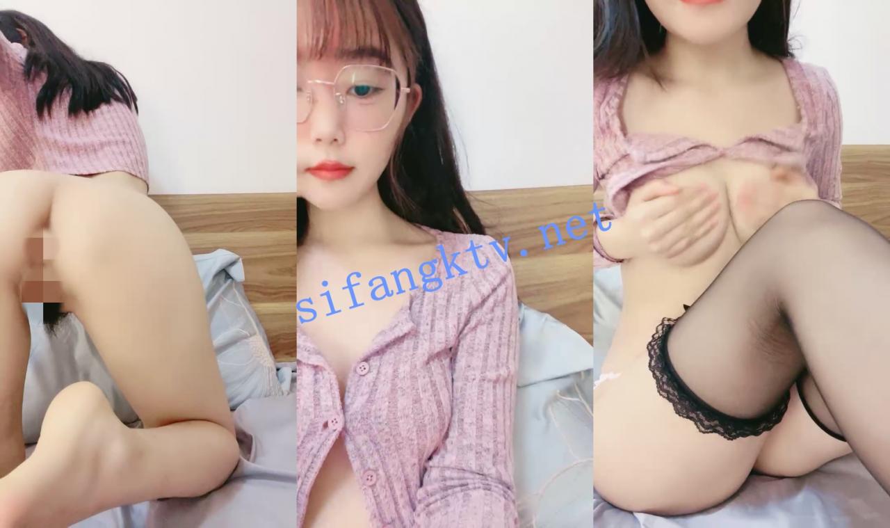 十个眼镜九个骚! 小熊 溜光水滑 骚语连珠~全裸掰逼! 图 07