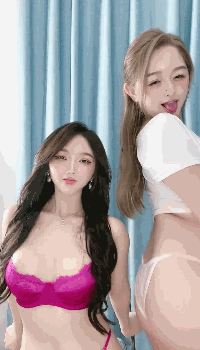 爆乳丰臀 完美身材极致诱惑 好想狠狠抽插淫荡小蜜穴 图 01