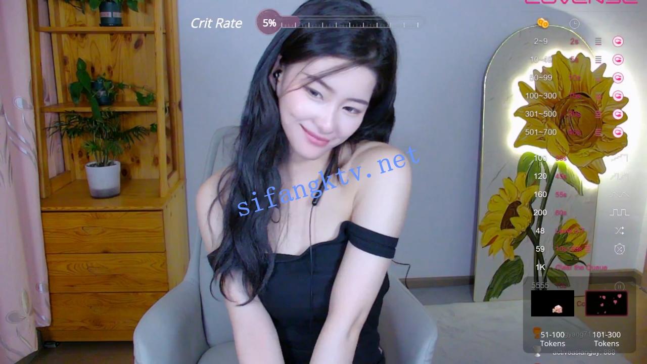 ♆ MandyLovesYou 娇羞女神! 道具自慰~一脸高潮! 图 01