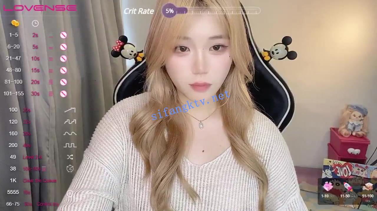 ❤❤❤超好看的21岁美女, Kitty__18 M腿大黑牛自慰,喷水 图 01