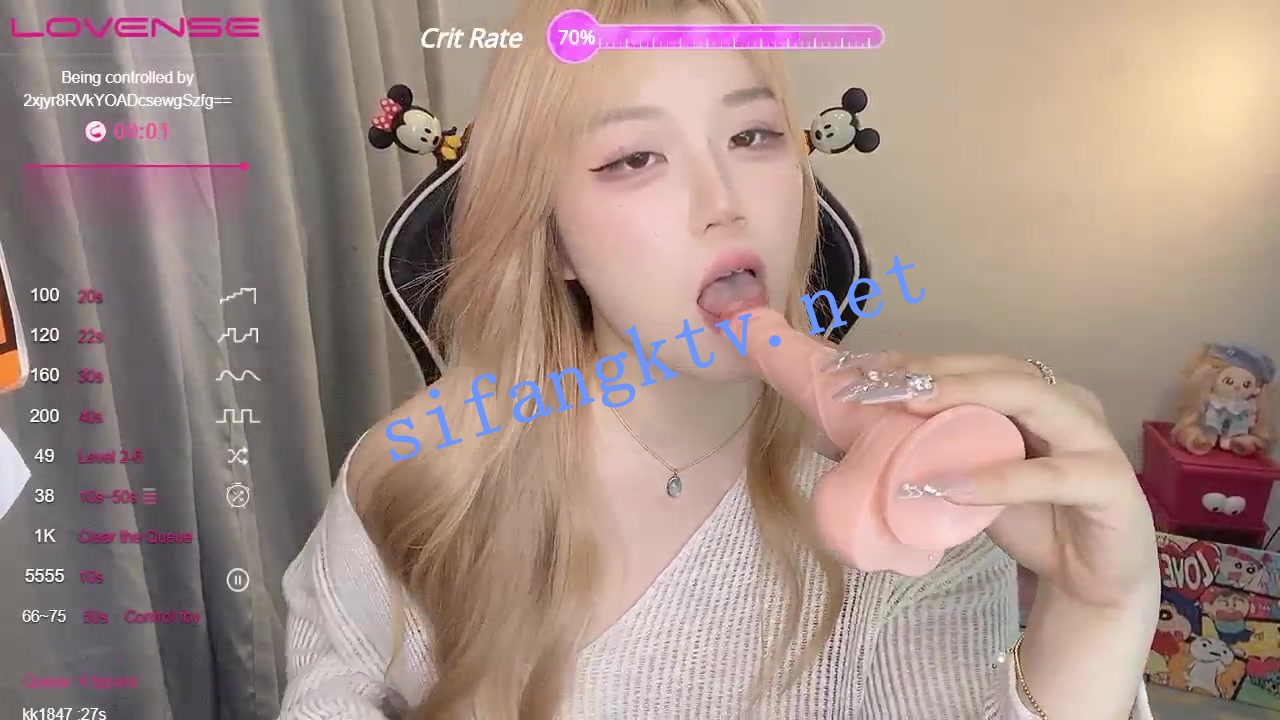 ❤❤❤超好看的21岁美女, Kitty__18 M腿大黑牛自慰,喷水 图 02