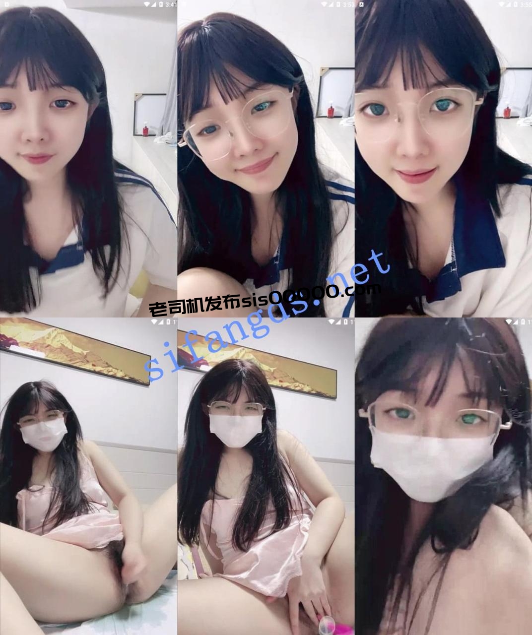 ██青春校花系列! 美妞CC 学生妹放假在家中大秀直播 图 01