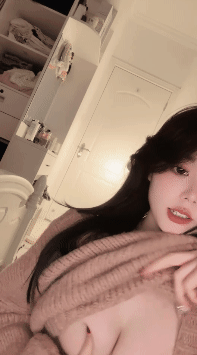 顶级绿播女神回归 可爱兔 明星颜值男友视角 抖臀抖奶美 图 01