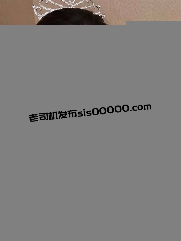 白金泄密 真实调教极品大学生眼镜反差婊 身材超好 肤白貌美 全程露脸 [1V/437M][百度盘]