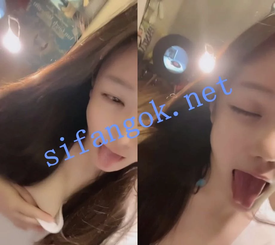 多彩彩播-婕妤 一只囚 私下1V1脱衣舞扒穴自慰及直播走光 图 01