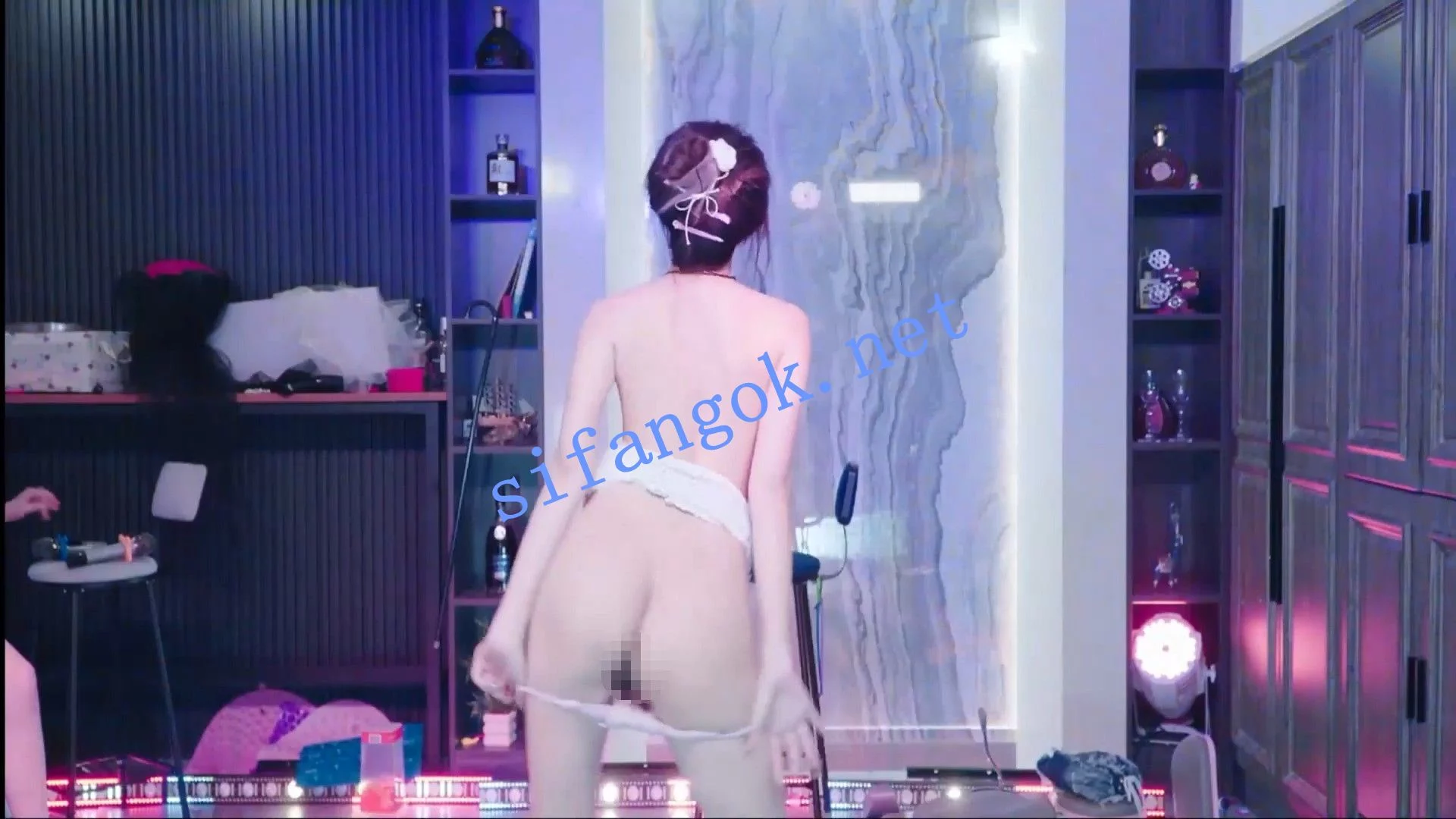 ✅ST开票 98K_001 极品女团 裸舞脱衣舞 多女互搞 口交 道具等 图 06
