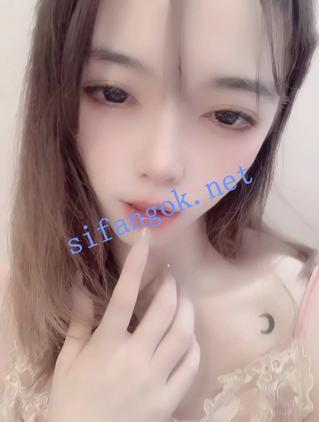 ‼️虎牙 小软软 粉嫩萝莉主播自慰舞蹈定制 图 01