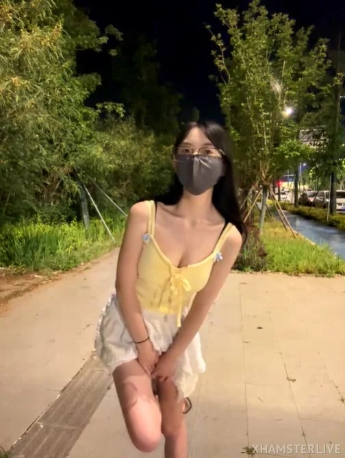 ,主播 【AUYBT-771 】美女公园里,马路边~车上~自慰 图 07