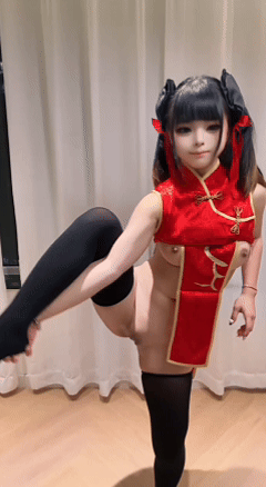 推特极品萝莉 小瑜酱/幼犬 2026会员合集 裸舞嫩穴自插外露出 图 48