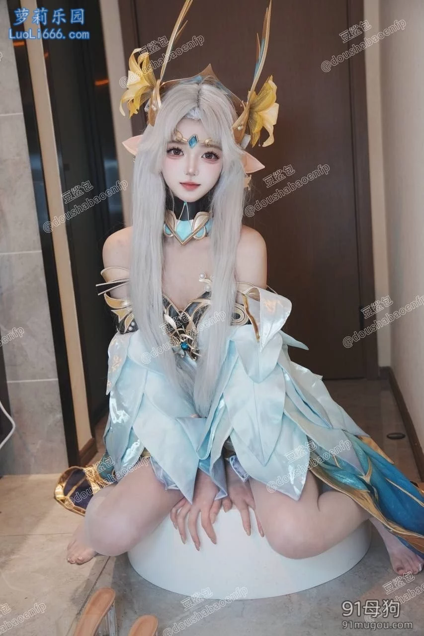 甜蜜颜值女神『豆鲨包』逼脸同框裸舞紫薇 图 08