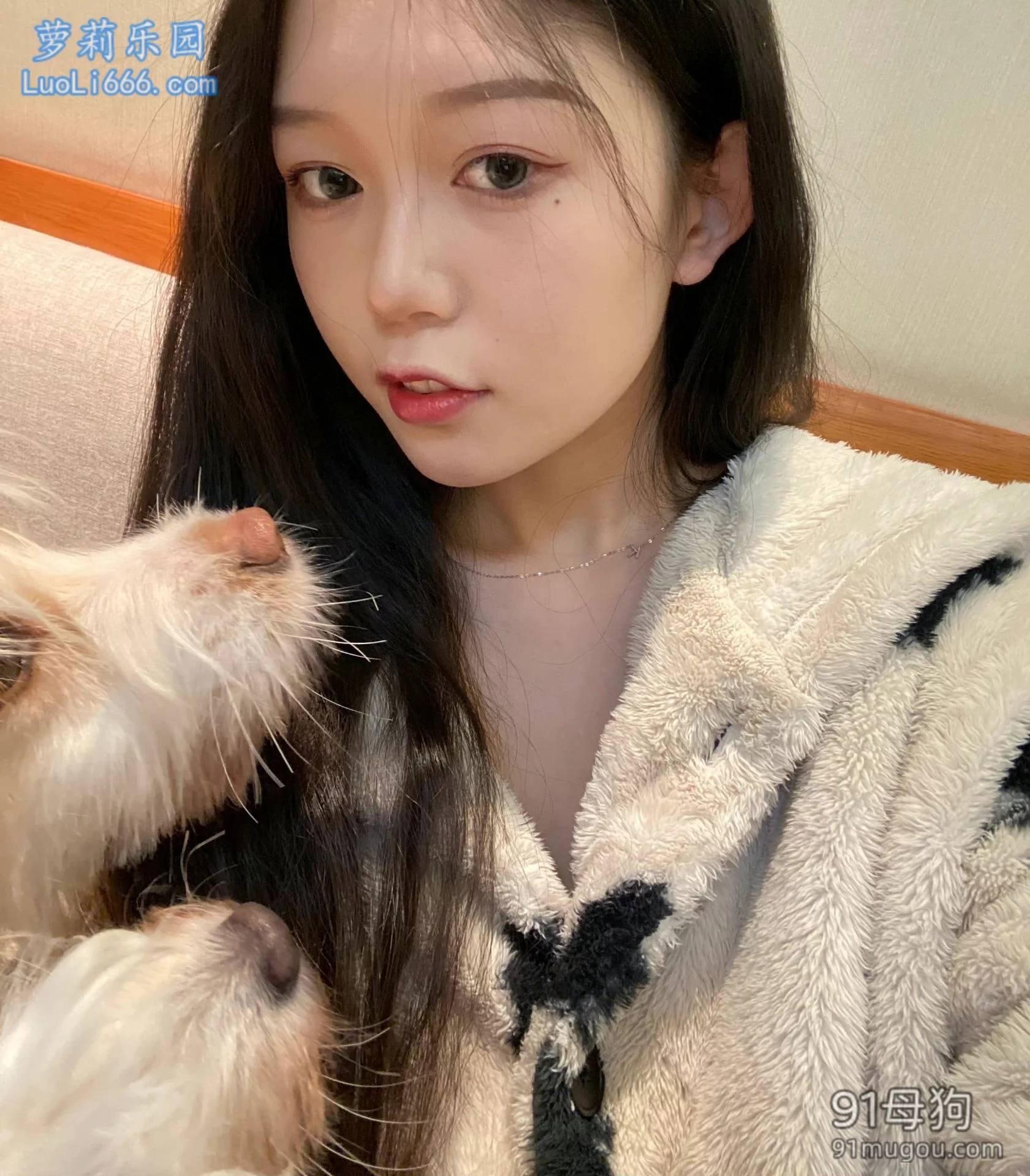 泄密 青岛眼镜妹何薇萌+台球助教唐希沫 衡阳邓煜馨等 图 14
