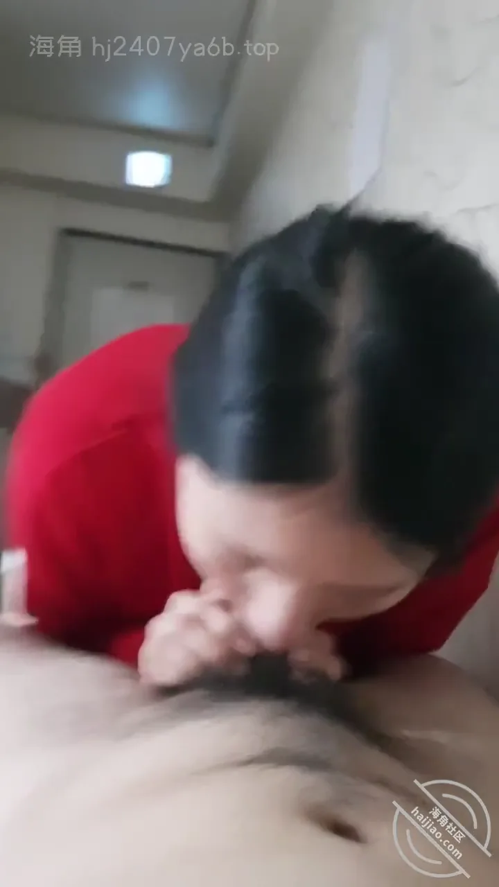 海角大神168380458801全集 骚逼通鉴、露脸视频、淫妻绿帽三大主题 图 09